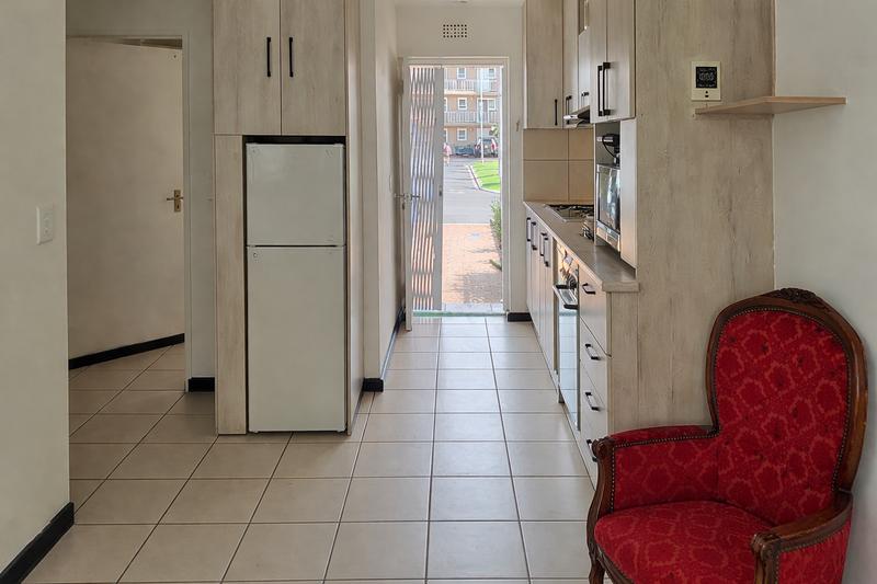 To Let 2 Bedroom Property for Rent in Highbury Western Cape